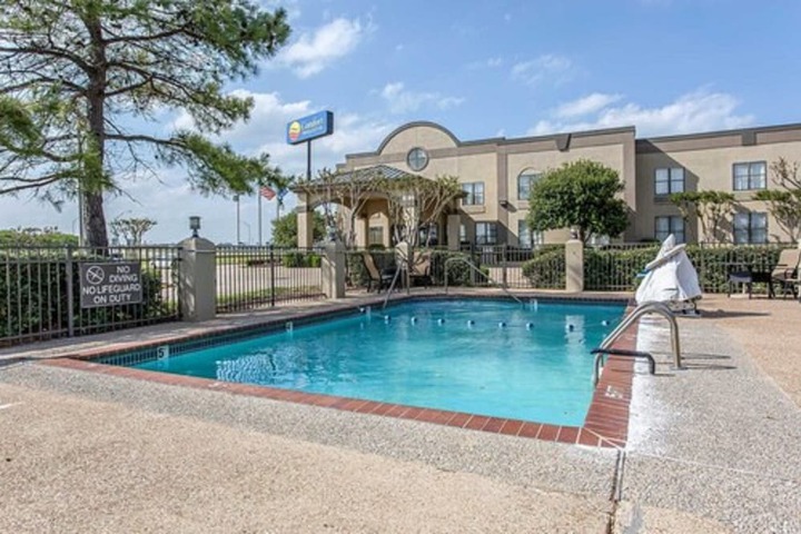 Pool 6 of 31