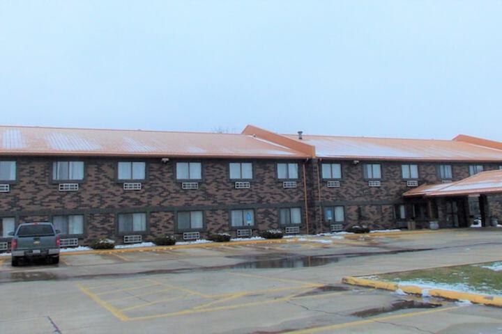 Hotel 8 of 68