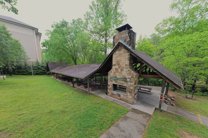Glenstone Lodge