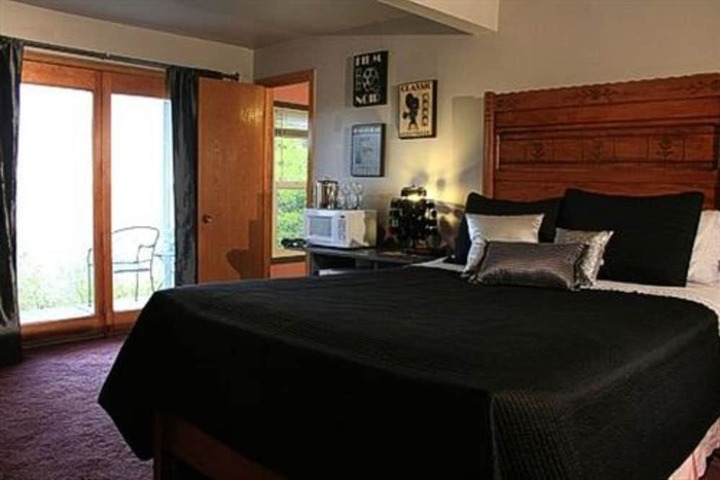 Room 38 of 56