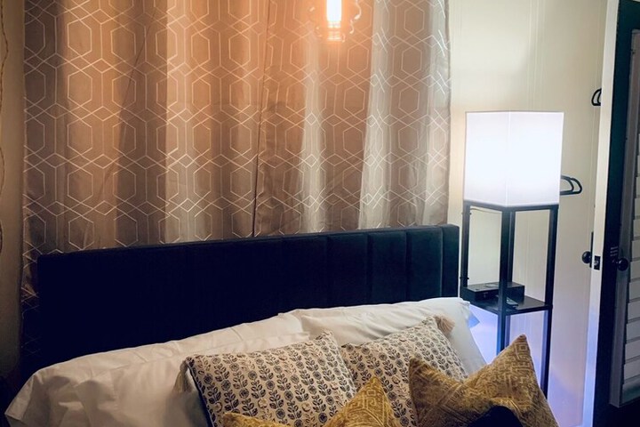 Room 59 of 100