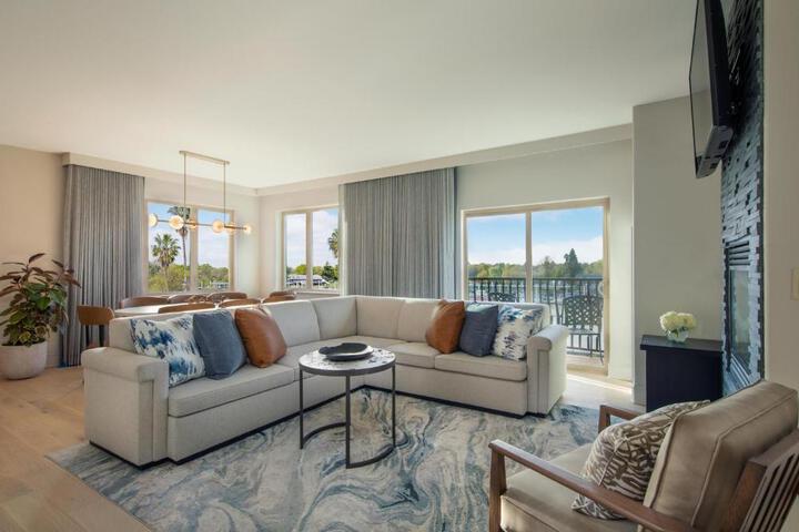 The Westin Sacramento Riverfront Hotel & Spa