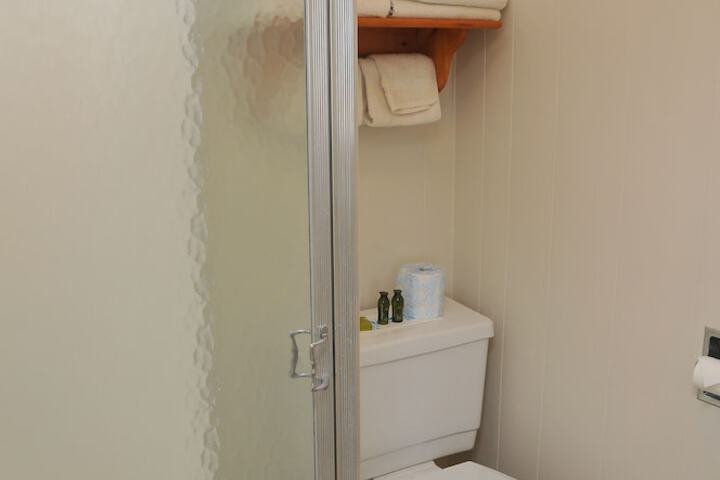 Friendship Oceanfront Suites