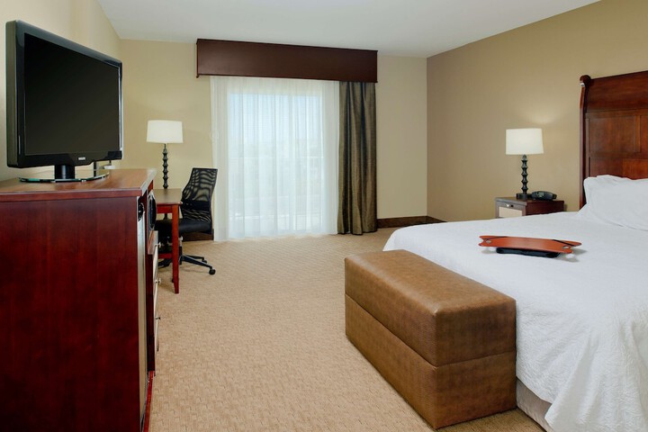 Room 22 of 39