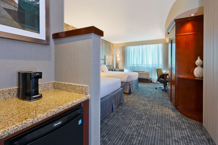 Room 28 of 50