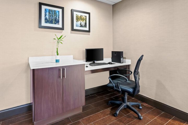 Comfort Inn & Suites Oxford South