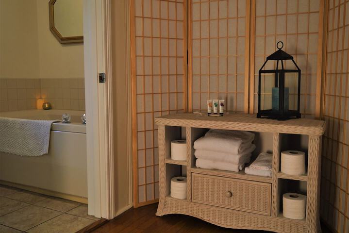 Room 21 of 50