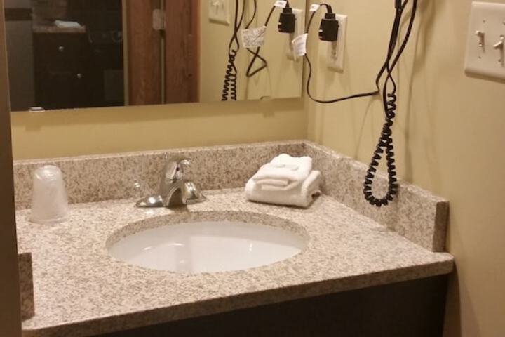 Room 13 of 21