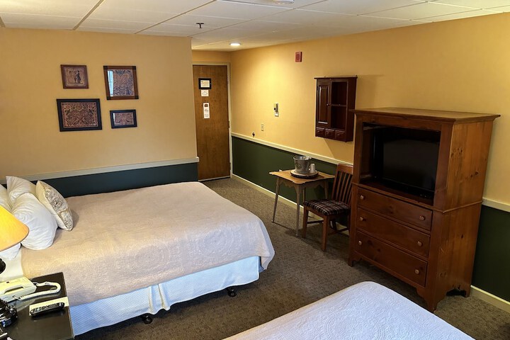 Room 85 of 260