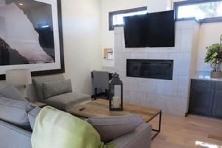 Alura Pointe Villas at the Reserve at Lake Travis