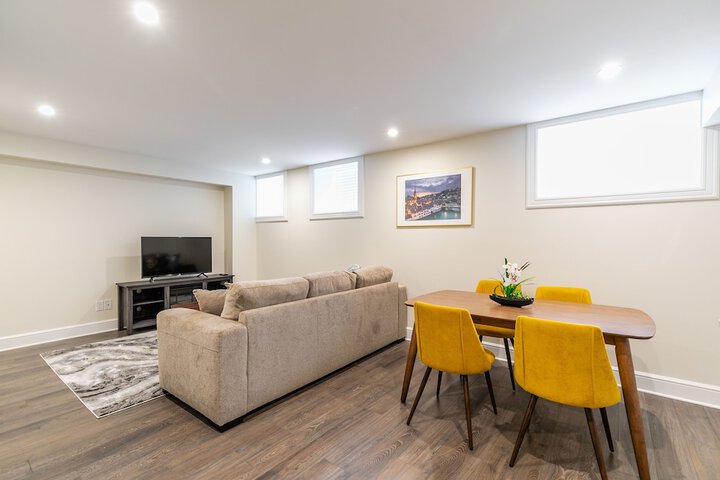 GLOBALSTAY. Luxury Rideau Apartments