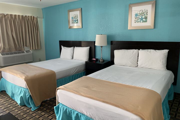 Room 40 of 54