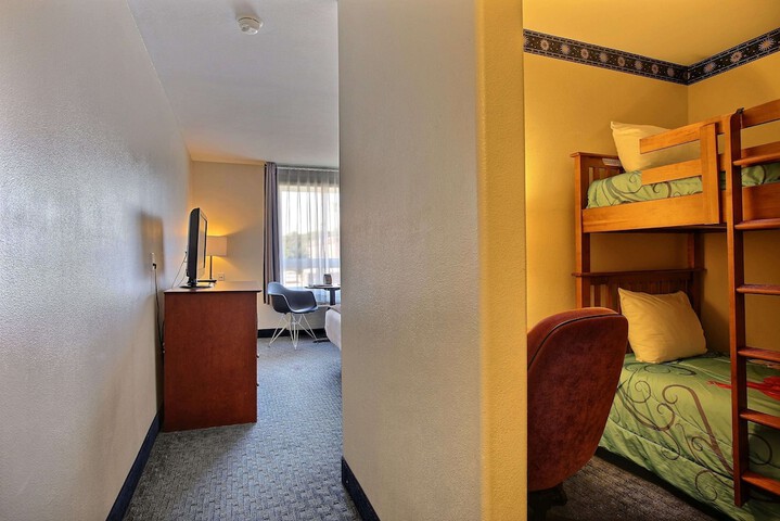 Super 8 by Wyndham Trois-Rivieres