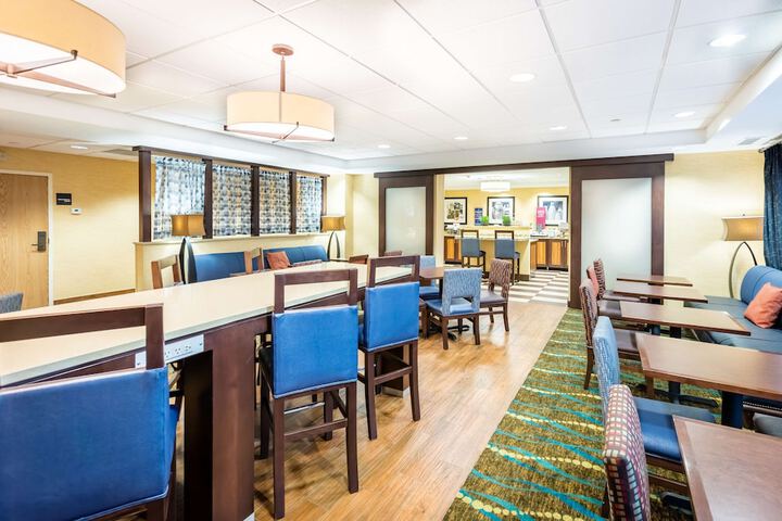 Hampton Inn St. Charles St. Peters