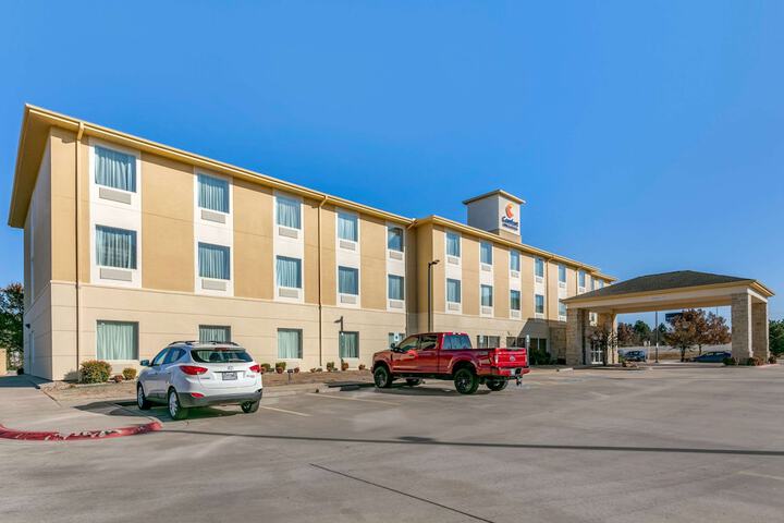 Hotel 2 of 31