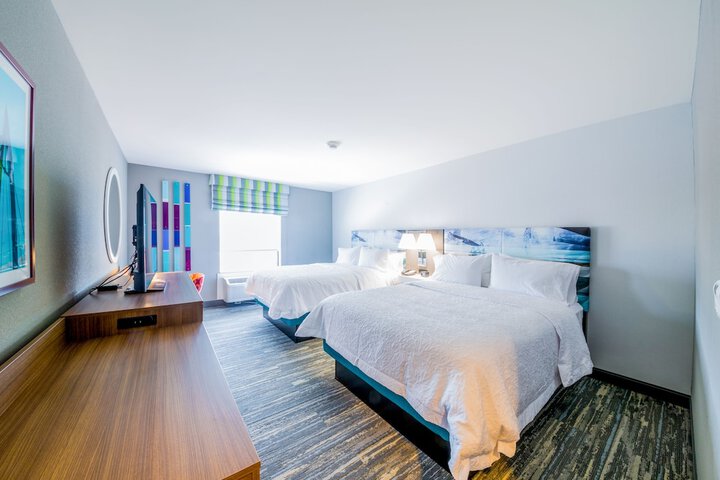 Room 30 of 53