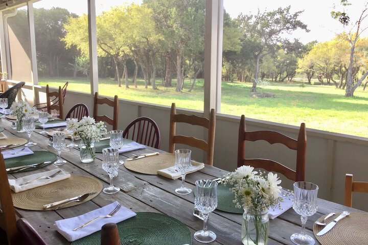 Dining 69 of 107
