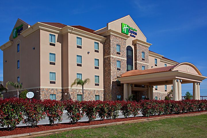 Holiday Inn Express Hotel & Suites Texas City by IHG