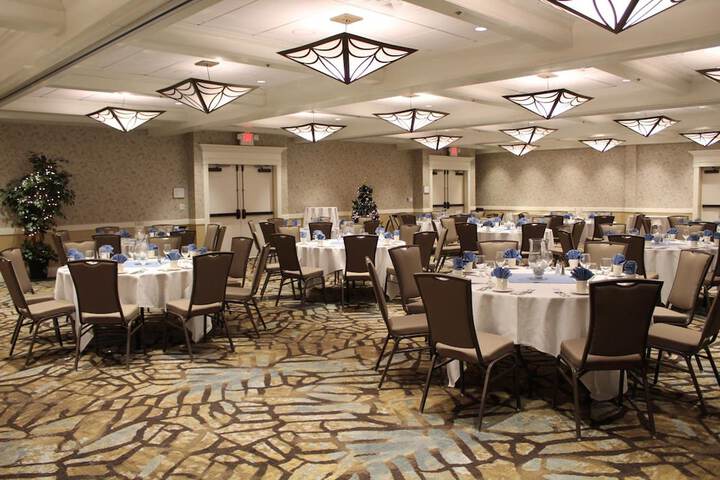 Ballroom/Hall 44 of 53
