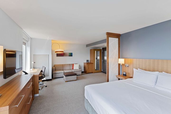 Room 54 of 85