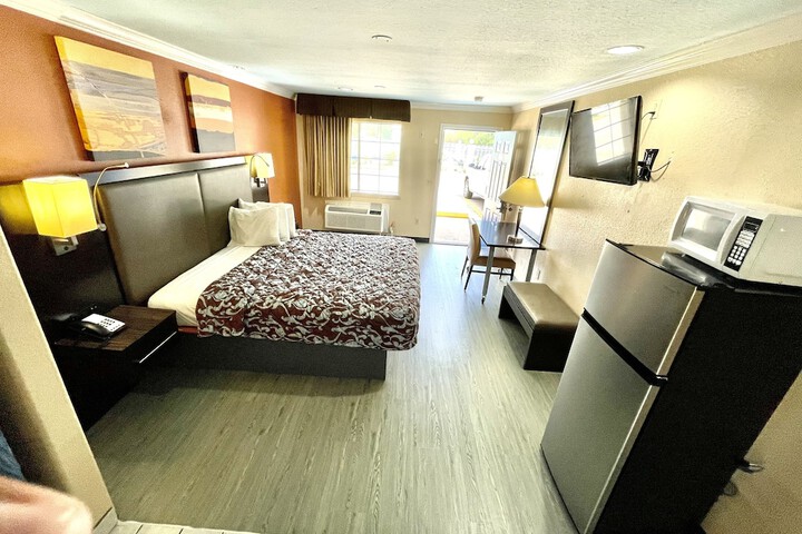Luxury Inn & Suites Liberty