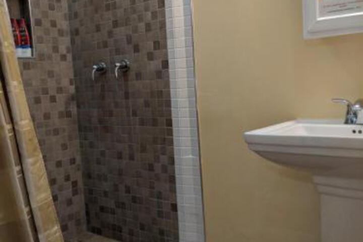 Allas Historical B & B