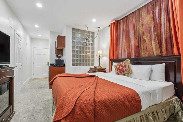 Room 20 of 129