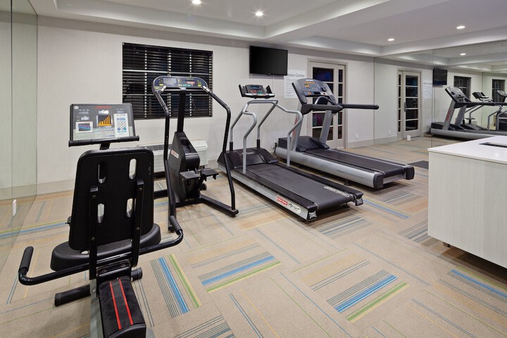 Holiday Inn Express Hotel & Suites San Diego-Escondido by IHG