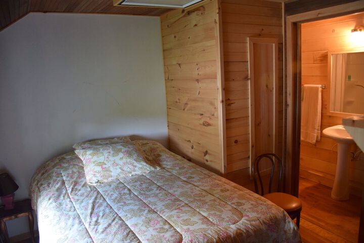 Townhouse Hotel