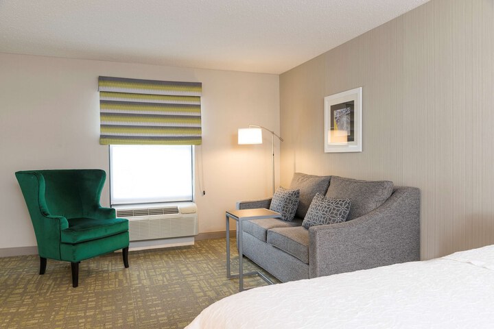 Room 22 of 52