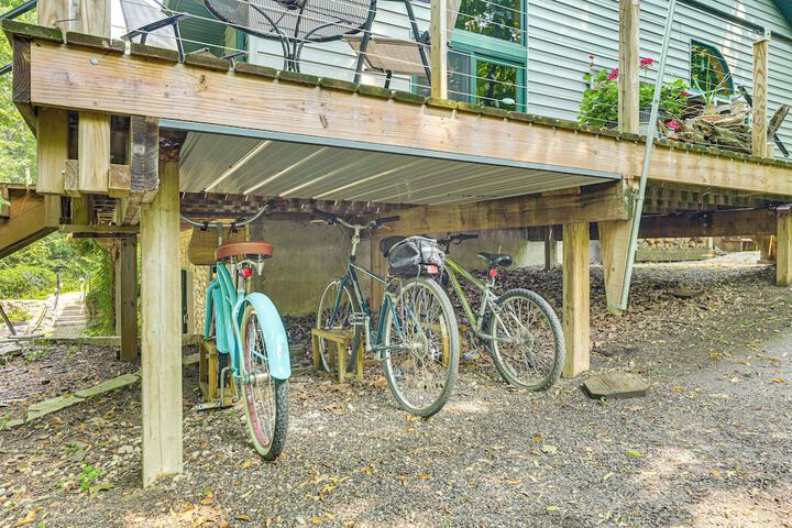 On-site Trails: Rock River Retreat in Jefferson!