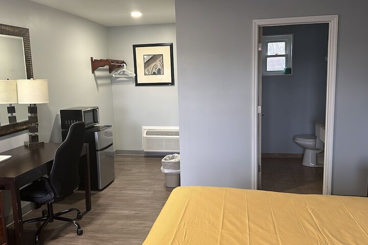 Room 20 of 23