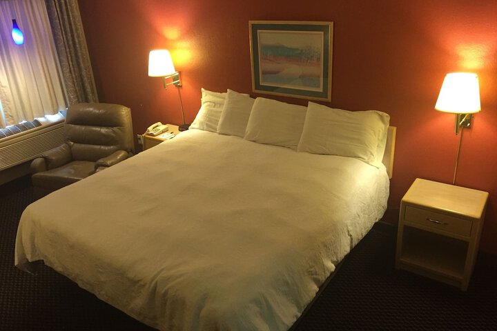 Room 27 of 31
