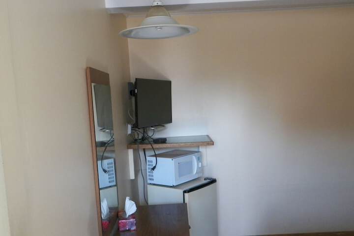 Room 71 of 85