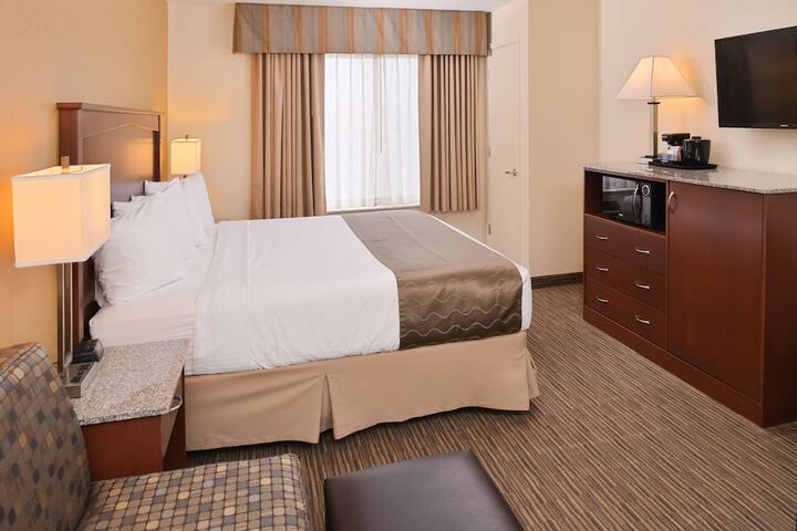 Room 31 of 40
