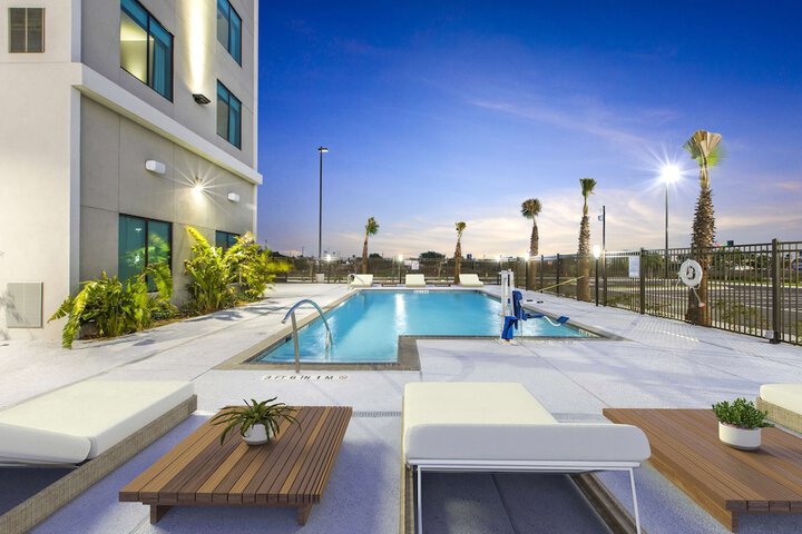 Pool 8 of 52