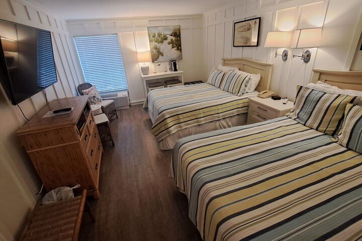 Saint Simons Inn by the Lighthouse