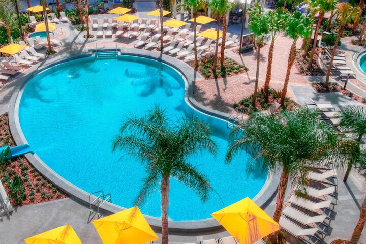 Pool 4 of 60