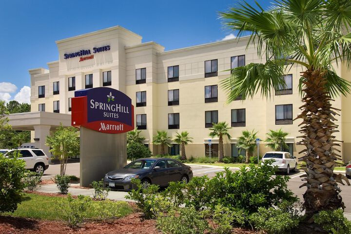 Hotel 2 of 35