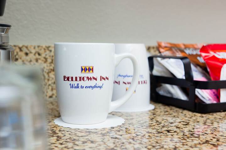 Breakfast/Coffee Service 60 of 79