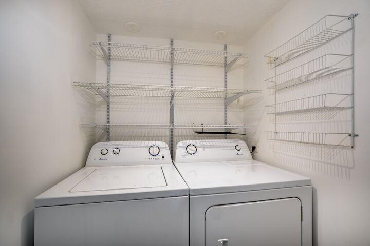 Laundry 154 of 159