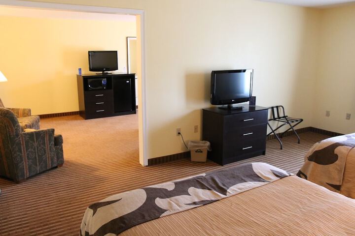 Quality Inn & Suites Frostburg - Cumberland