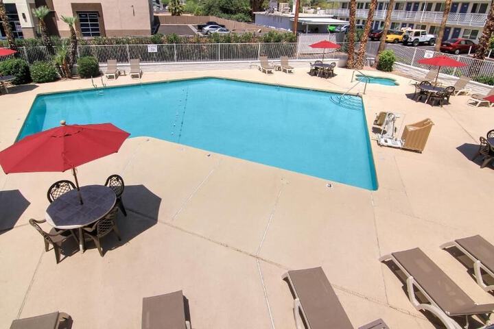 Pool 8 of 31