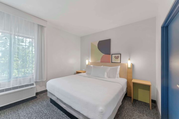 Room 16 of 31