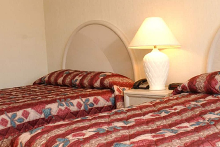 Room 21 of 34