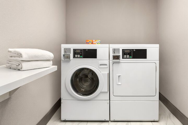 Holiday Inn Express Bowling Green by IHG