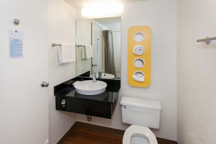 Room 20 of 45