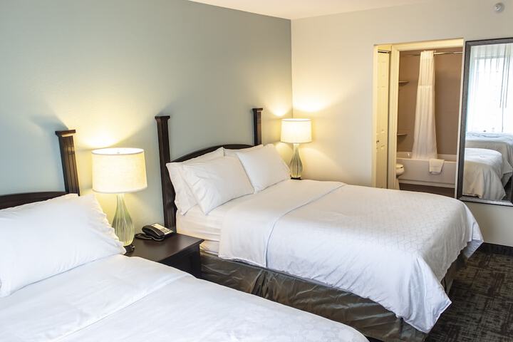 Staybridge Suites Minot by IHG