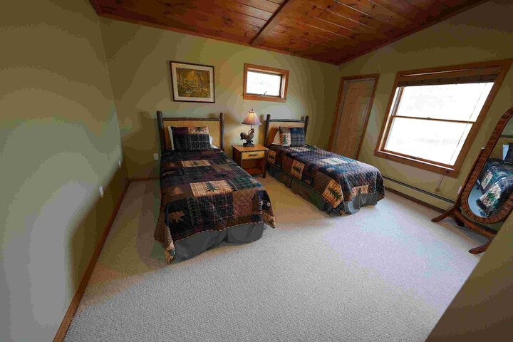 Room 83 of 241