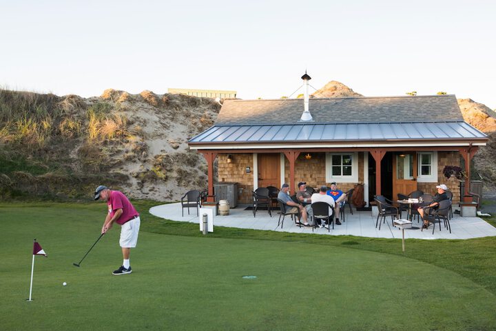 McMenamins Gearhart Hotel
